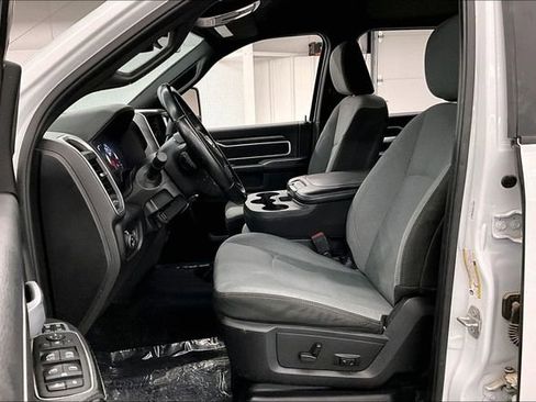 Used 2024 RAM 3500 Big Horn image 23