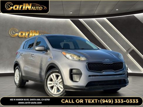 Used 2017 Kia Sportage LX FWD image 3