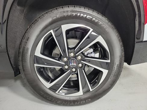 Used 2026 Buick Enclave Sport Touring w/ Power Package FWD image 10