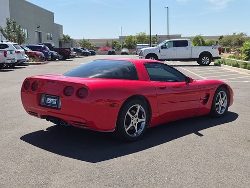 Used 2003 Chevrolet Corvette Coupe w/ Preferred Equipment Group RWD image 5