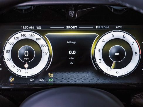 New 2026 Aston Martin V8 Vantage Coupe image 26