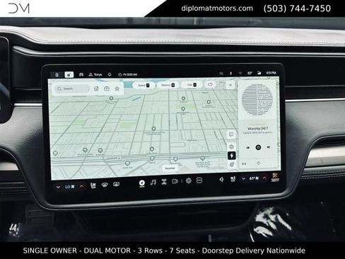Used 2025 Rivian R1S Adventure AWD/4WD image 36