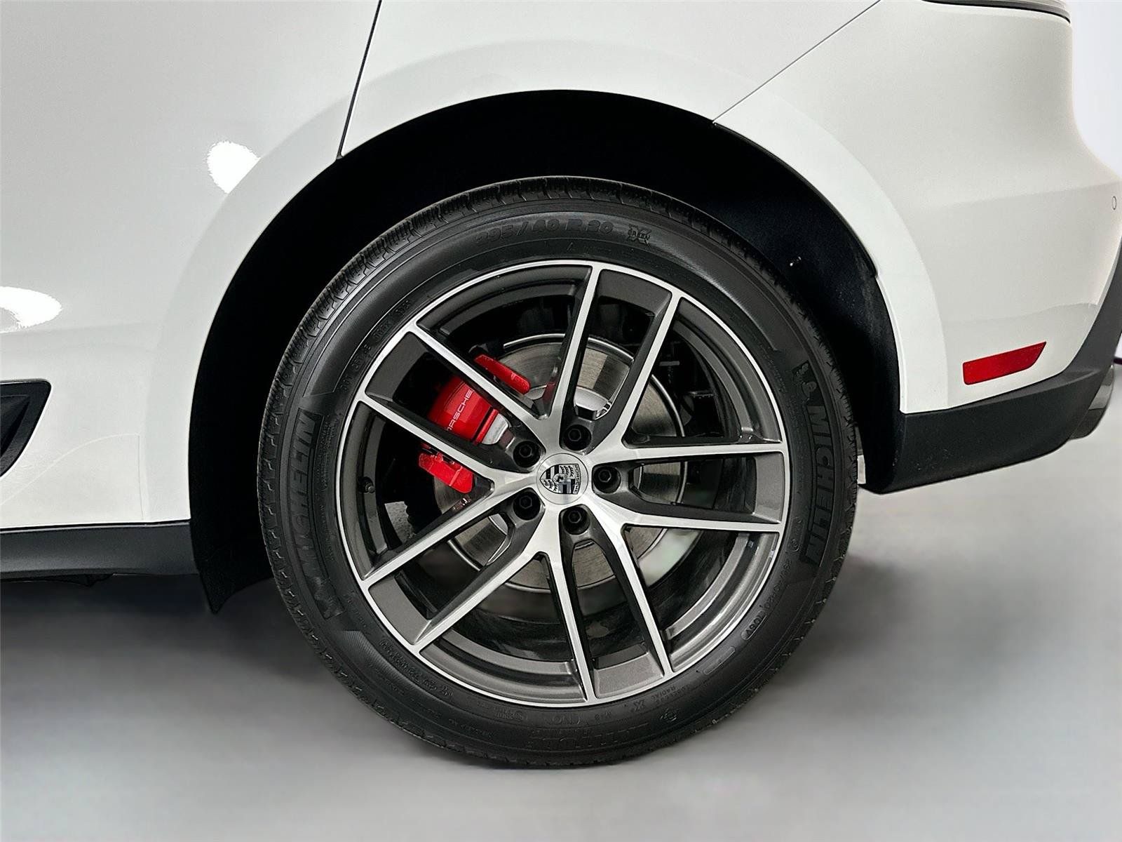 Certified 2026 Porsche Macan S AWD/4WD image 12