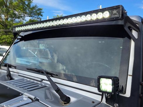 Used 2010 Jeep Wrangler Unlimited Sahara w/ Dual Top Group AWD/4WD image 58