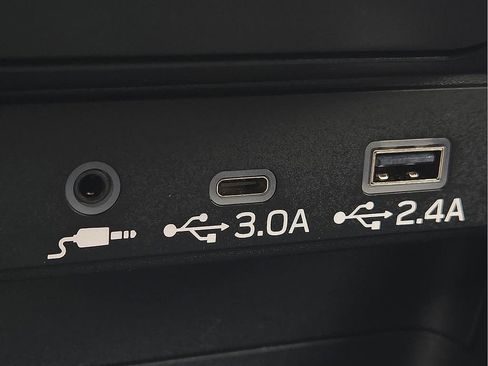 Certified 2025 Subaru Crosstrek 2.0i Premium image 16