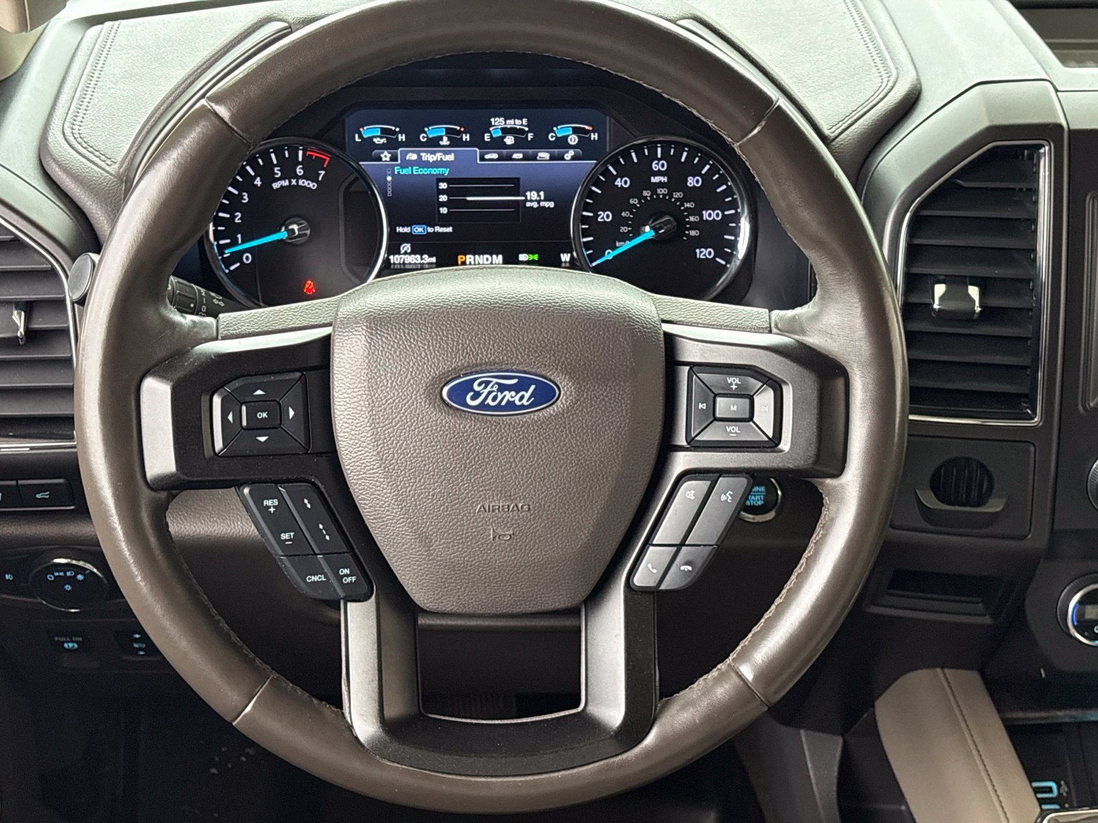 Used 2019 Ford Expedition Max Limited w/ Driver Assistance Package RWD image 33