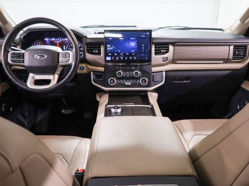 Certified 2024 Ford Expedition Limited image 25