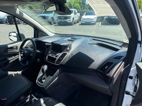 Used 2022 Ford Transit Connect XL FWD image 10