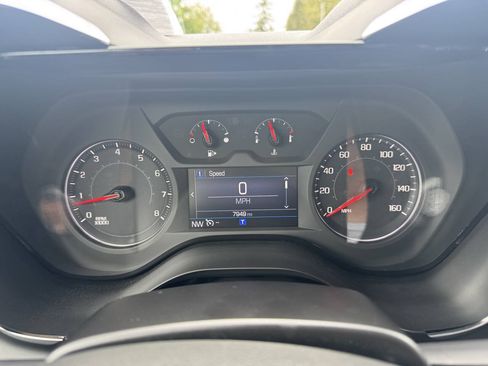 Used 2021 Chevrolet Camaro LT RWD image 18