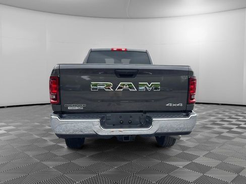 Used 2026 RAM 2500 Big Horn AWD/4WD image 8