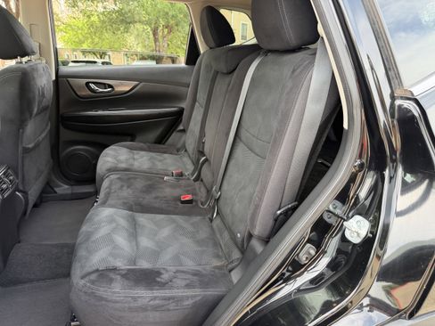 Used 2014 Nissan Rogue SV w/ SV Premium Package FWD image 20