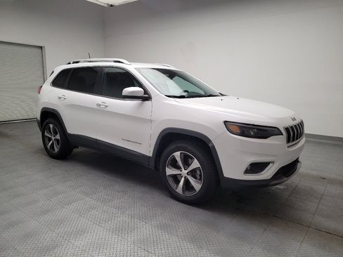 Used 2019 Jeep Cherokee Limited AWD/4WD image 11