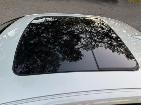 Used 2021 Volvo S60 T5 Momentum image 33