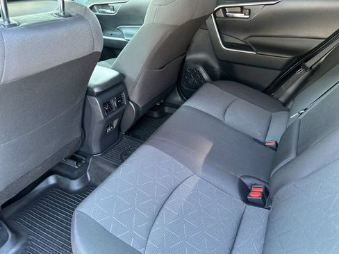 Used 2024 Toyota RAV4 XLE w/ Convenience Package AWD/4WD image 11