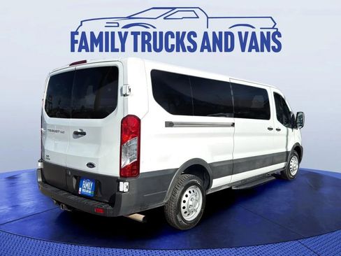 Used 2023 Ford Transit 350 XL image 4