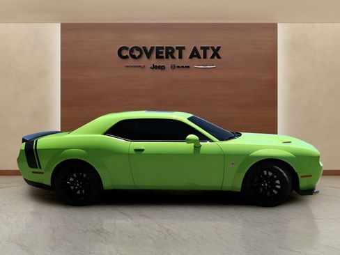Used 2023 Dodge Challenger R/T Scat Pack RWD image 6