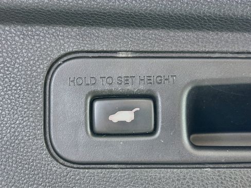 Used 2019 Honda Odyssey Elite image 32