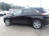 Used 2018 Ford Edge Titanium image 4