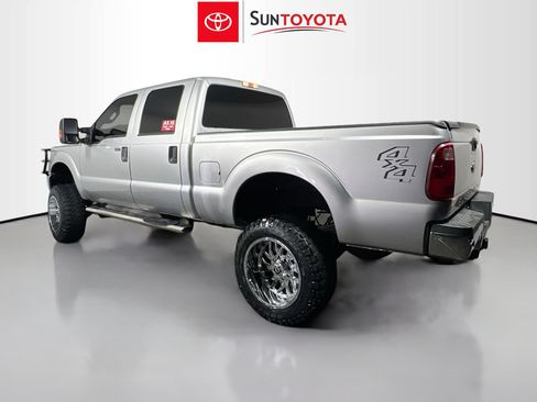 Used 2016 Ford F250 XLT w/ XLT Value Package AWD/4WD image 8