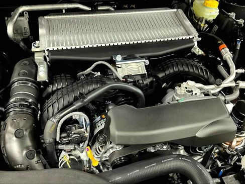 New 2025 Subaru Outback Limited XT image 17