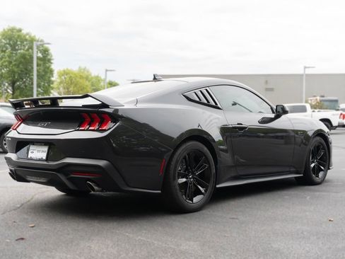 Used 2024 Ford Mustang GT RWD image 10