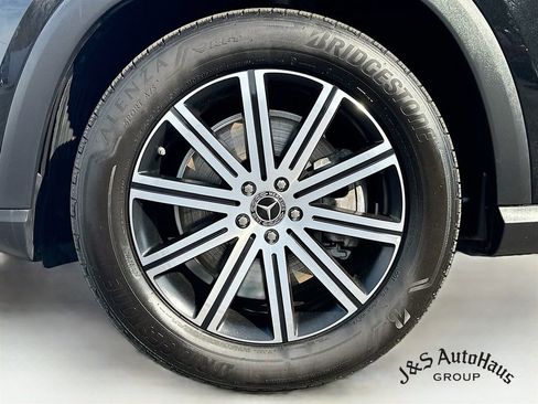 Used 2025 Mercedes-Benz GLE 450e 4MATIC image 38