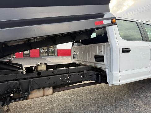 Used 2018 Ford F550 4x4 Crew Cab Super Duty image 17