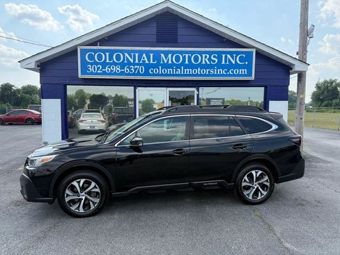 Used 2022 Subaru Outback Limited AWD/4WD image 1