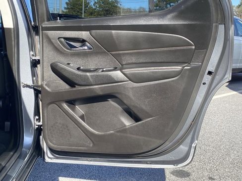 Used 2019 Chevrolet Traverse LS image 27