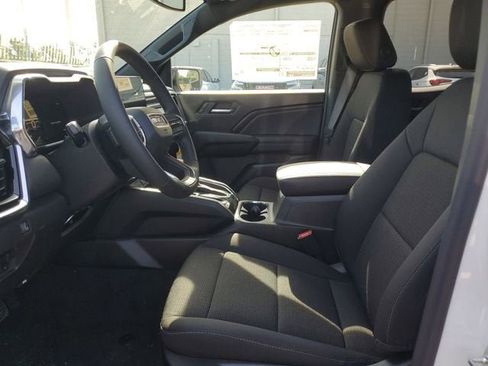 New 2025 GMC Canyon Elevation w/ Convenience Package image 21