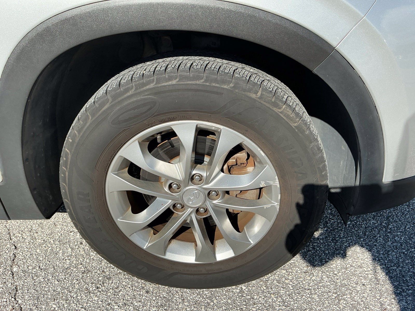 Used 2019 Hyundai Santa Fe SE FWD image 10
