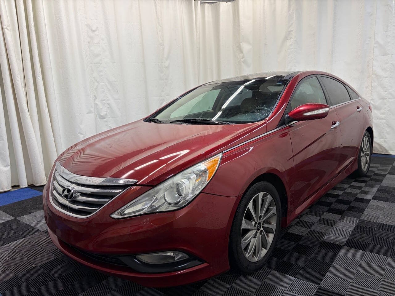 Used 2014 Hyundai Sonata Limited w/ Technology Package 05 FWD image 2