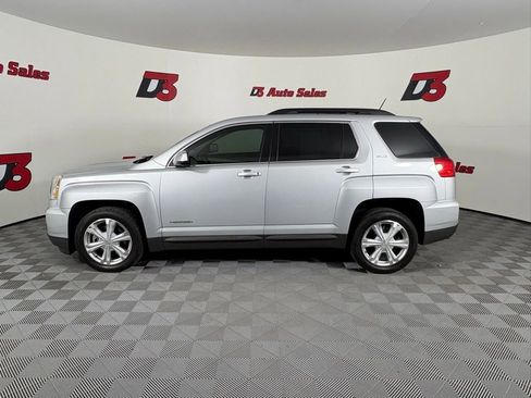 Used 2017 GMC Terrain SLE w/ Cargo Package AWD/4WD image 3