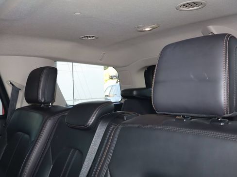 Used 2021 Ford Expedition Platinum AWD/4WD image 38