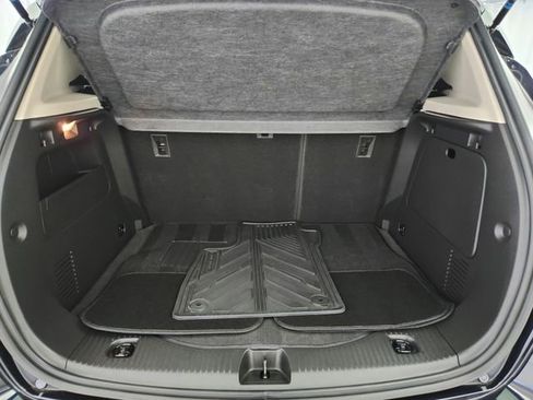 Used 2021 Buick Encore Preferred AWD/4WD image 28