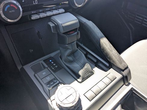 Used 2024 Toyota Tacoma TRD Off-Road w/ TRD Off Road Upgrade Package image 28