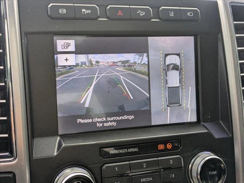 Used 2019 Ford F250 Platinum w/ Platinum Ultimate Package image 9