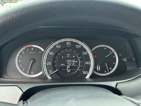 Used 2013 Honda Accord LX image 16