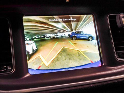 Used 2022 Dodge Charger GT RWD image 25