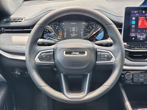 Used 2023 Jeep Compass Latitude w/ Sun and Sound Group AWD/4WD image 24
