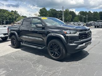 Used 2025 Chevrolet Colorado Trail Boss AWD/4WD video 2