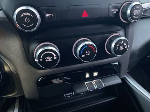 Used 2021 RAM 1500 Big Horn image 41