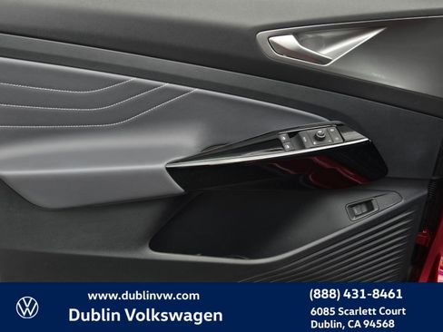 Used 2023 Volkswagen ID.4 Pro S image 10