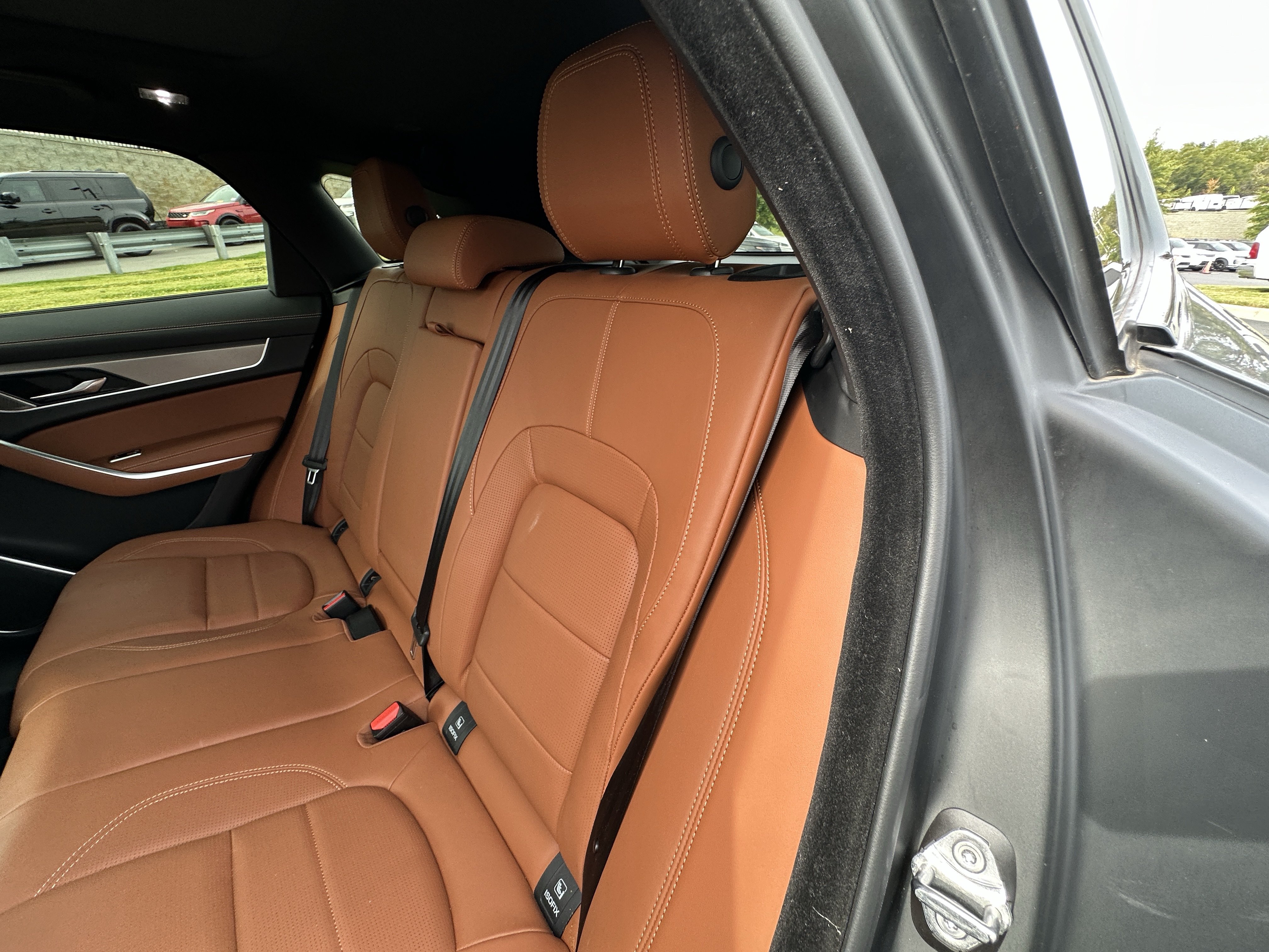 Certified 2026 Jaguar F-PACE R-Dynamic S AWD/4WD image 26