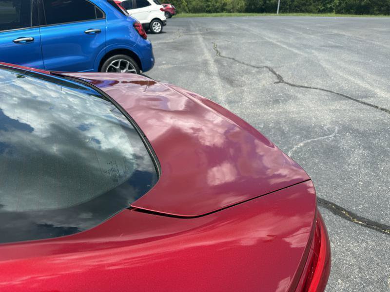 Used 2019 Ford Fusion SE FWD image 11