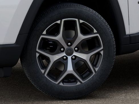 New 2026 Jeep Compass Limited AWD/4WD image 8