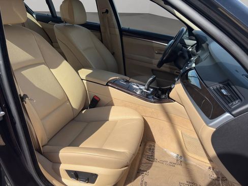 Used 2011 BMW 535i xDrive Sedan AWD/4WD image 19