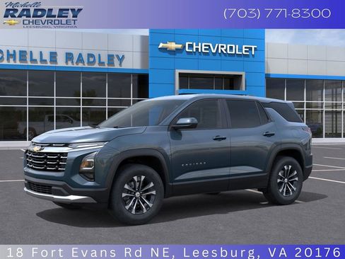 New 2026 Chevrolet Equinox LT w/ Convenience Package II image 2