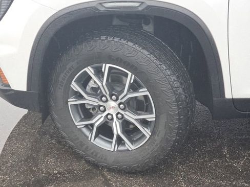 Certified 2025 GMC Acadia AT4 w/ Luxury Package image 26