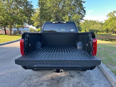 Used 2025 Toyota Tundra SR5 w/ SR5 Convenience Package AWD/4WD image 10